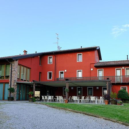 Le Badie Albergo Ristorante Rosazzo Exterior foto