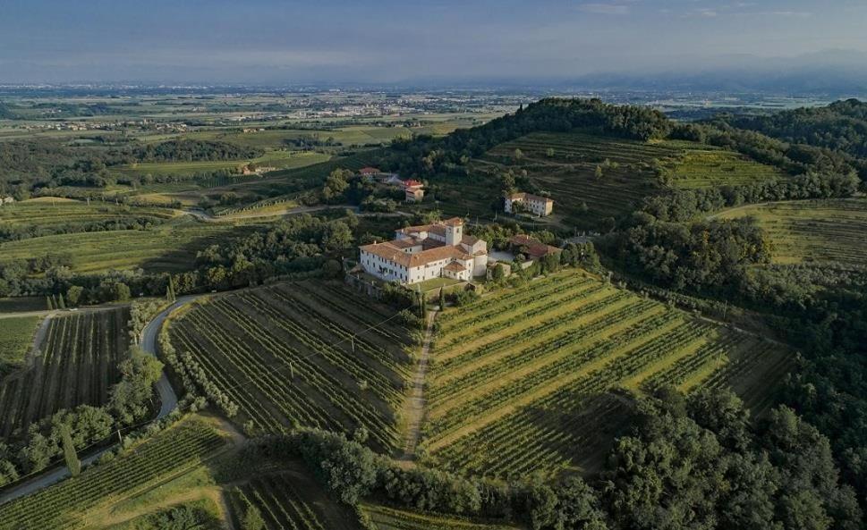 Le Badie Albergo Ristorante Rosazzo Exterior foto